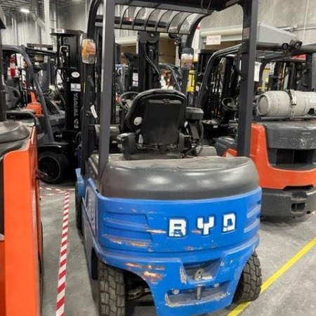 2018 BYD ECB25C Electric Forklift