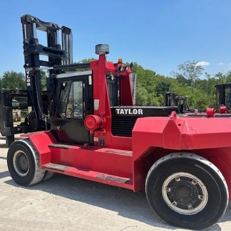 1997 Taylor TE360L Pneumatic Tire Forklift