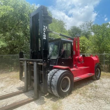 1997 Taylor TE360L Pneumatic Tire Forklift