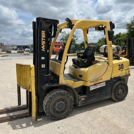 2015 Hyster H90FT Pneumatic Tire Forklift