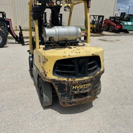 2015 Hyster H90FT Pneumatic Tire Forklift