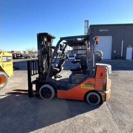 2012 Toyota 8FGCU30 Cushion Tire Forklift