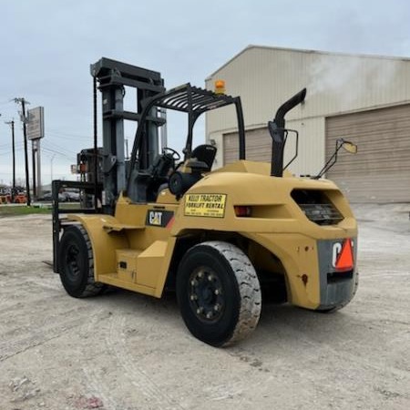 2018 CAT DP135 Pneumatic Tire Forklift