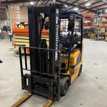 2018 Hyundai 25LC-7A Cushion Tire Forklift