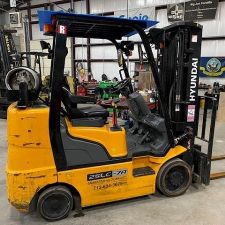 2018 Hyundai 25LC-7A Cushion Tire Forklift