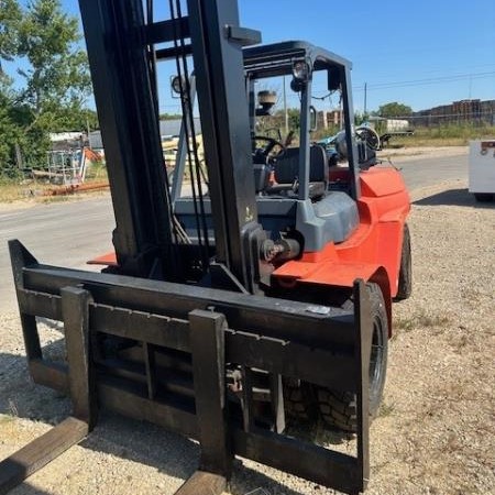 2006 Toyota 7FGU70 Pneumatic Tire Forklift