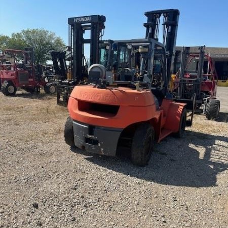 2006 Toyota 7FGU70 Pneumatic Tire Forklift