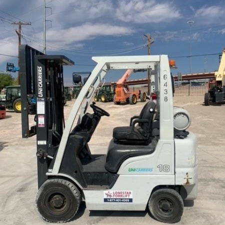 2015 TCM FG18L-A1 Pneumatic Tire Forklift