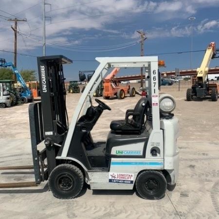 2016 Nissan MAP1F1A18LV Pneumatic Tire Forklift