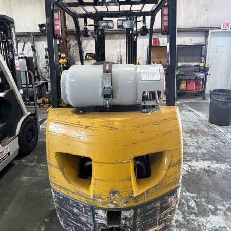 2016 Komatsu FG25ST-16 Pneumatic Tire Forklift