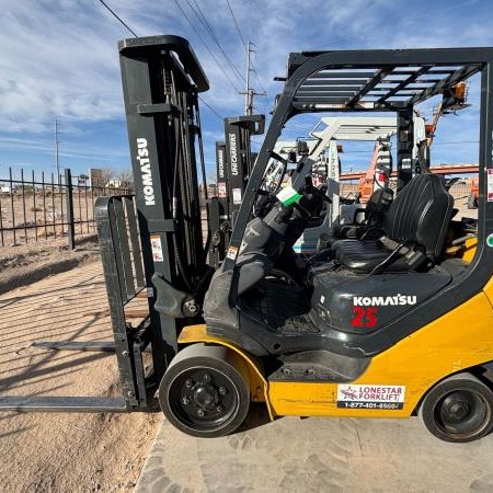 2016 Komatsu FG25ST-16 Pneumatic Tire Forklift
