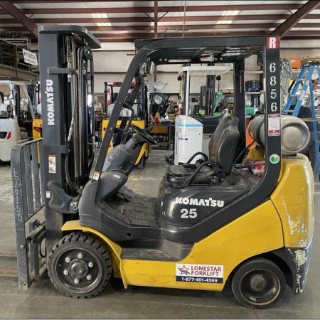 2016 Komatsu FG25ST-16 Pneumatic Tire Forklift