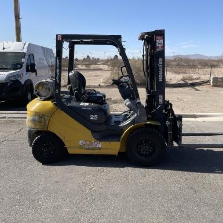 2017 Komatsu FG25T-16 Pneumatic Tire Forklift