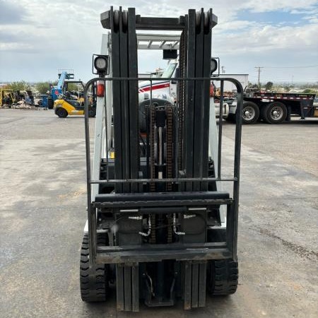 2017 UNICARRIERS MAP1F2A25LV Pneumatic Tire Forklift