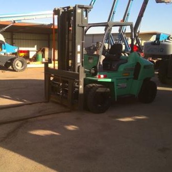 2016 Mitsubishi FD70N Pneumatic Tire Forklift