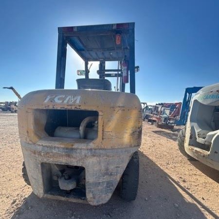 2012 TCM FD40T2 Pneumatic Tire Forklift