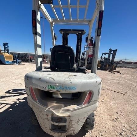 2014 TCM FHD25-A1 Pneumatic Tire Forklift