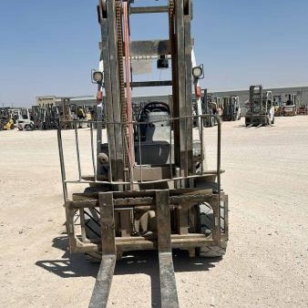 2014 TCM FD40-A1 Pneumatic Tire Forklift