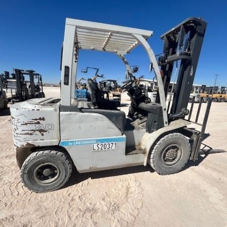 2015 TCM FD40-A1 Pneumatic Tire Forklift