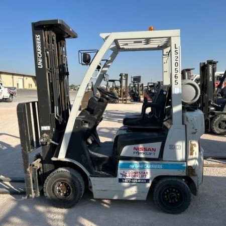 2014 Nissan MAP1F1A15LV Pneumatic Tire Forklift