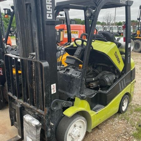 2018 Clark C25CL Cushion Tire Forklift