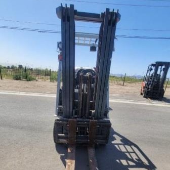 1900 UNICARRIERS MCP1F2A25LV Cushion Tire Forklift