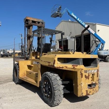 1998 CAT DP150 Pneumatic Tire Forklift