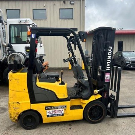 2017 Hyundai 25LC-7A Cushion Tire Forklift