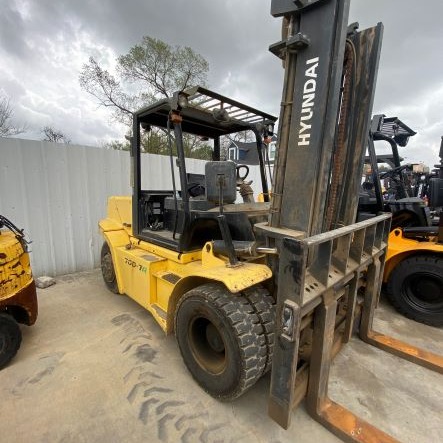 2012 Hyundai 70D-7A Pneumatic Tire Forklift