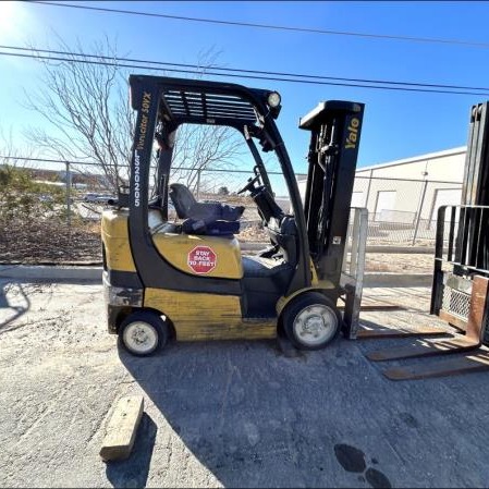 2007 Yale GLC050 Cushion Tire Forklift