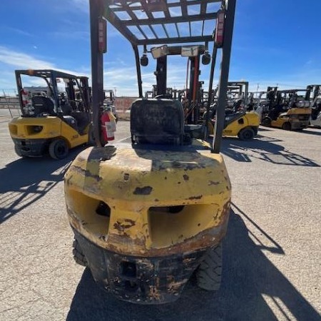 2012 Komatsu FD25T-16 Pneumatic Tire Forklift