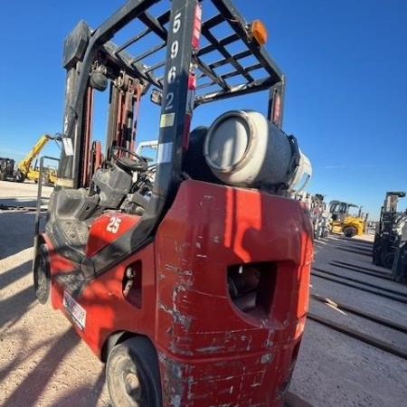 2007 TUSK 500CG-16 Cushion Tire Forklift