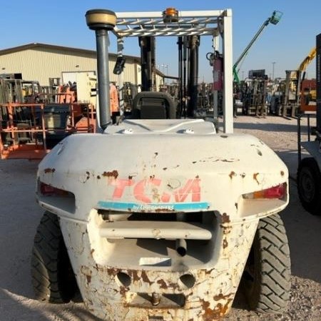 2014 TCM FD70-2 Pneumatic Tire Forklift