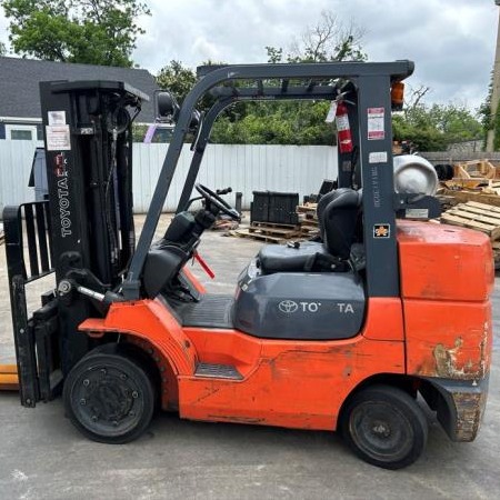 2011 Toyota 7FGCU35 Cushion Tire Forklift