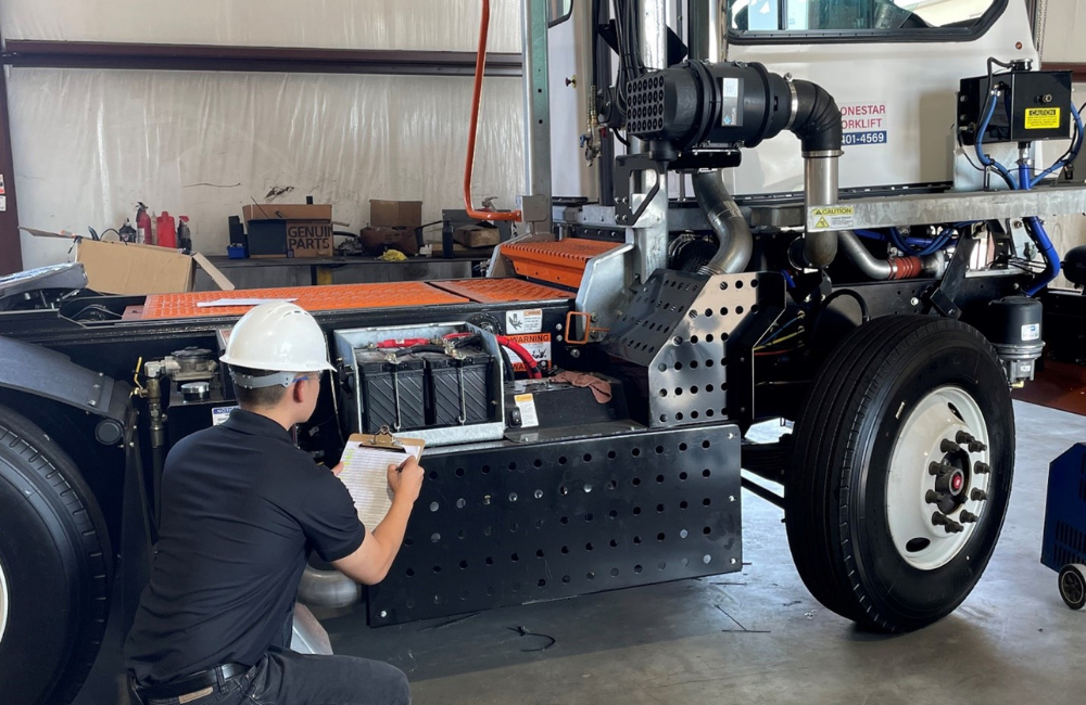 Tico - Maintenance - battery check