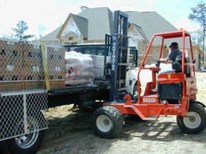 Navigator Piggyback Forklift Unloading Truck